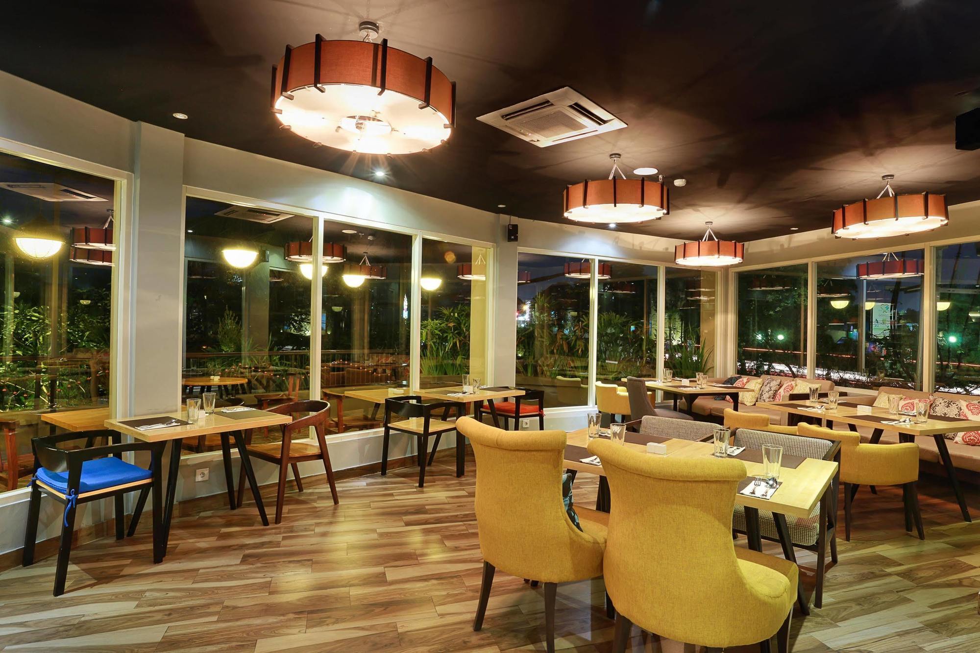 Azana Boutique Hotel Denpasar Exterior photo